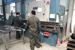 嚴格的生產和質量控制團隊